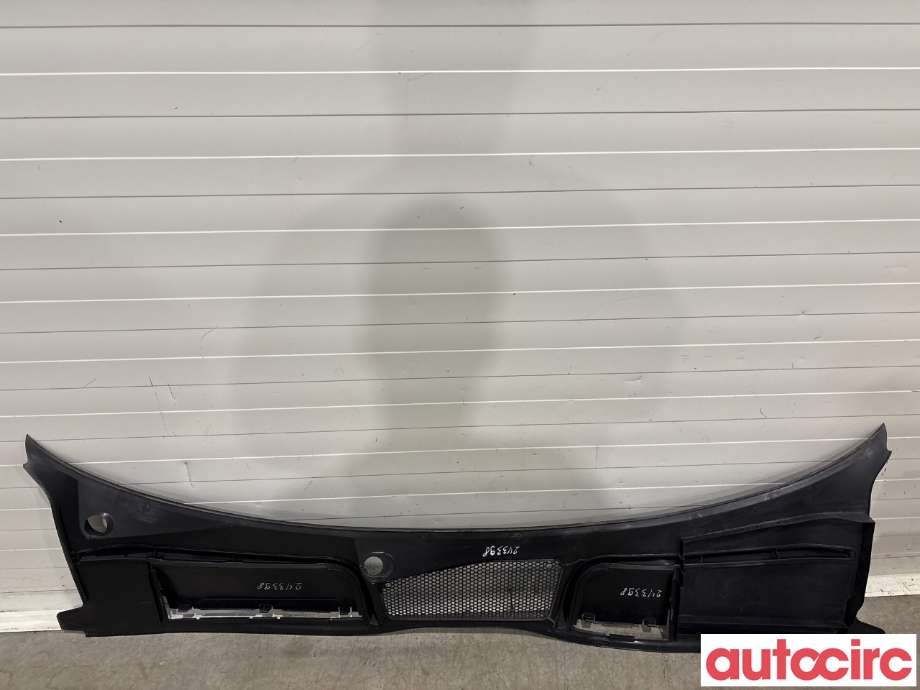 Deksel til Audi A4 2015-2019 (Type V, Fase 1) (B9) (B9) (AUDI|8W1819403|)
