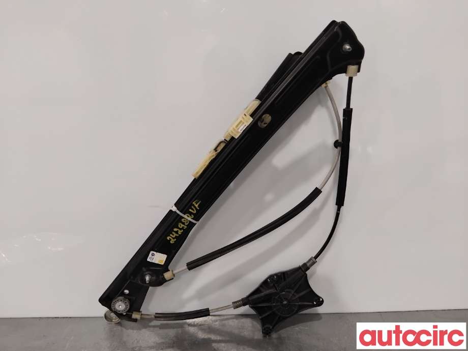 Ruteheis til VW Tiguan, 2016-2020 (Type II, Fase 1) (VOLKSWAGEN|5NA837461A)