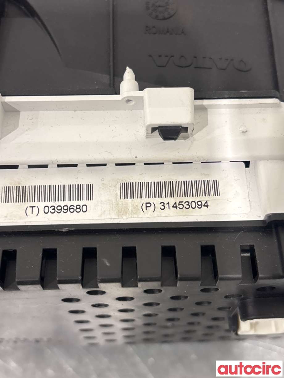 Instrumentpanel til Volvo V60/V60 CC 2013-2018 (Type I, Fase 2) (VOLVO|36003010||31453094)