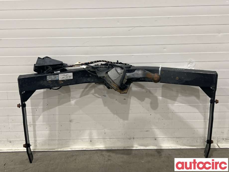 Hengerfeste til VW Tiguan 2011-2016 (Type I, Fase 2) (VOLKSWAGEN|5N0803881E||5N0803880J)