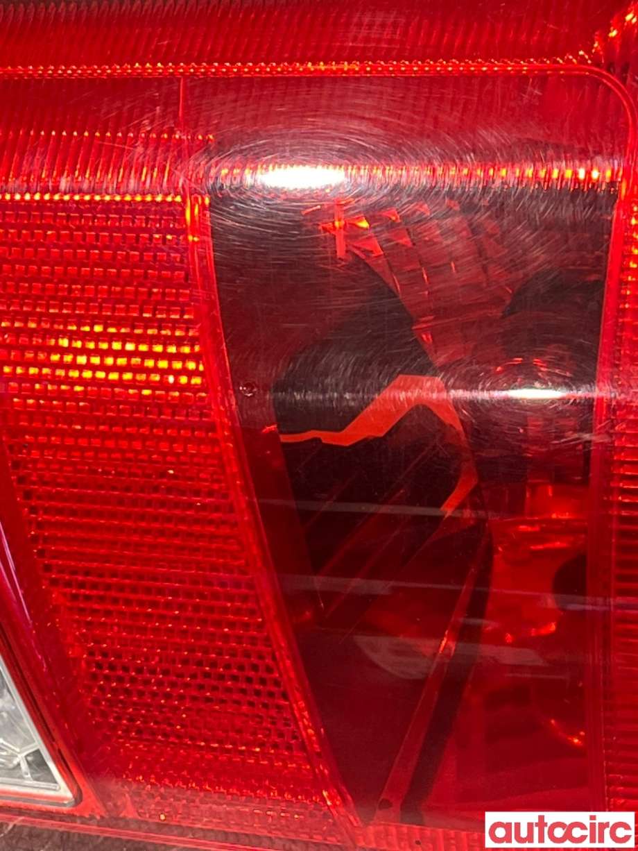 Baklykt høyre til Ford Transit Connect 2009-2013 (Type I, Fase 2)  (FORD|5177810|9T1613404AA)