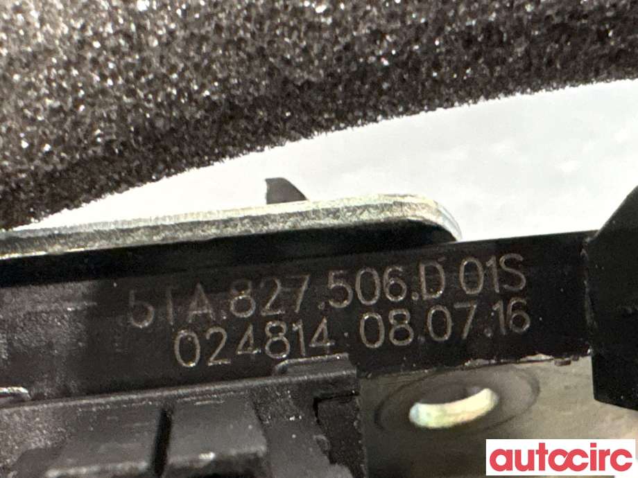 Baklukelås til VW Passat 2015-2019 (Fase 1) (B8) (B8) (VOLKSWAGEN|5TA827506D||5TA827506E)