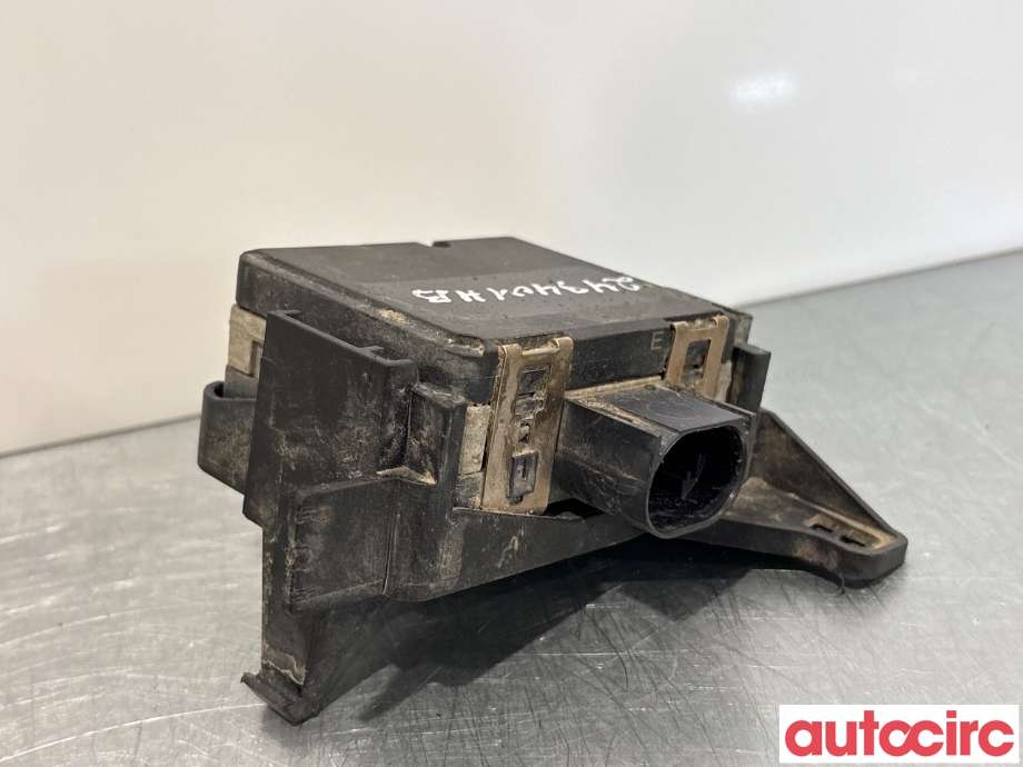 Sensor radar til VW Passat 2015-2019 (Fase 1) (B8) (B8) (VOLKSWAGEN|3Q0907566C|)