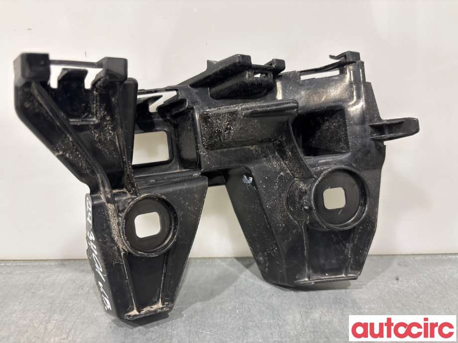 Diverse deler til VW Passat 2015-2019 (Fase 1) (B8) (B8) (VOLKSWAGEN|3G9807483A|)
