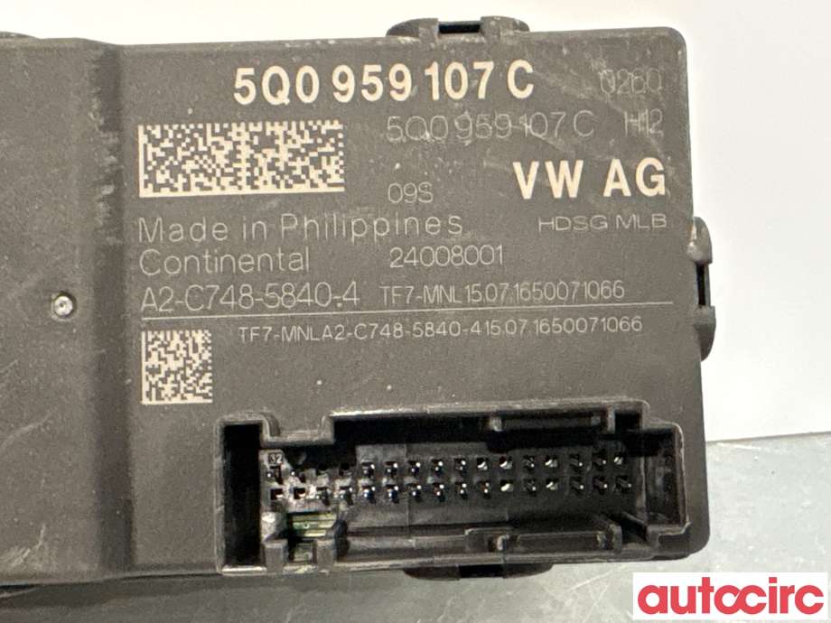 Styreenhet elektrisk bakluke til VW Passat 2015-2019 (Fase 1) (B8) (B8) (VOLKSWAGEN|5Q0959107M|A2-C748-5840-4|5Q0959107Q)
