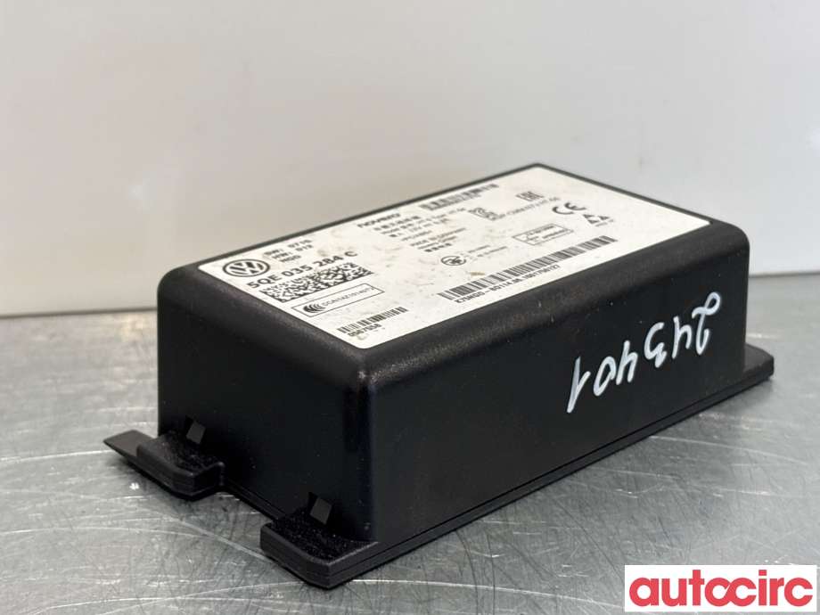 Styreenhet diverse til VW Passat 2015-2019 (Fase 1) (B8) (B8) (VOLKSWAGEN|5QE035284C|)