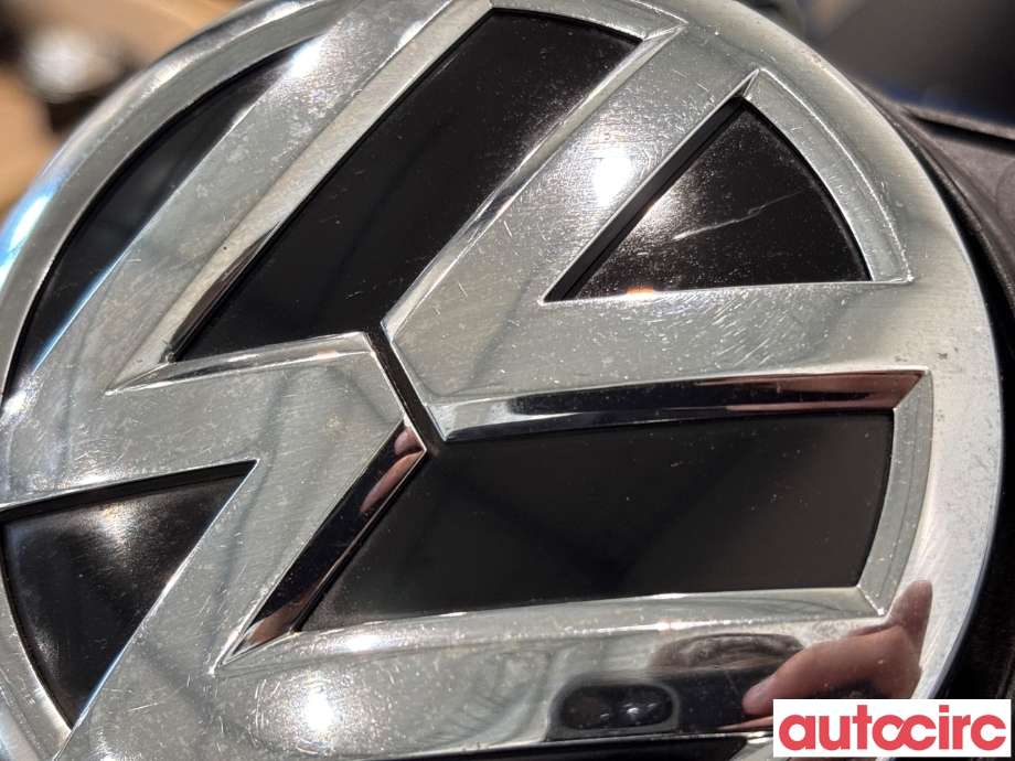 Bakluke/bakdør håndtak til VW Passat 2015-2019 (Fase 1) (B8) (B8) (VOLKSWAGEN|3G0827469H|)