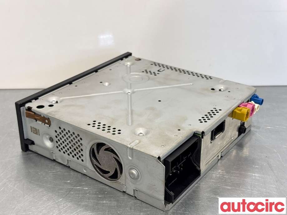 Bilstereo navigasjon til VW Passat 2015-2019 (Fase 1) (B8) (B8) (VOLKSWAGEN|3Q0035874BX||3Q0035874B)