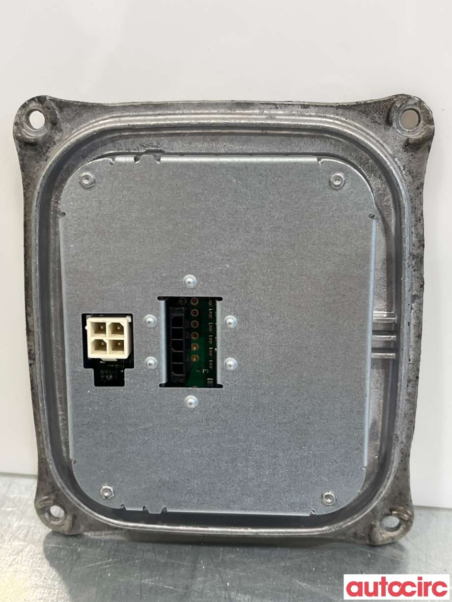 Styreenhet xenon/ballast til Audi A4 2007-2014 (Type IV) (B8) (B8) (AUDI|8K0907472A|130732921801)