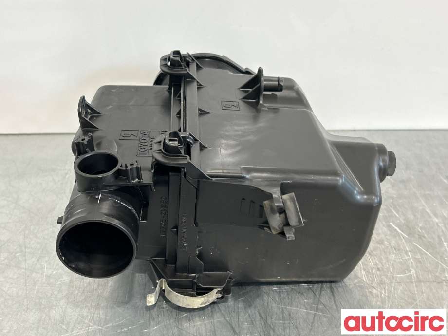 Luftfilterboks til Toyota Yaris 2014-2020 (Type III, Fase 2)  (TOYOTA|177010M060|177050M080)
