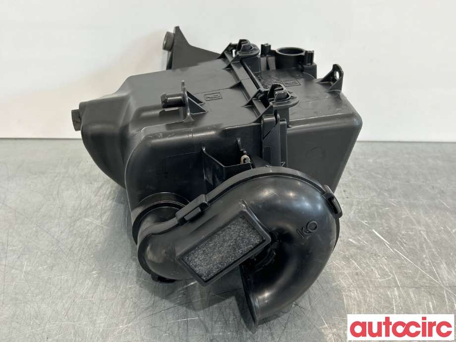 Luftfilterboks til Toyota Yaris 2014-2020 (Type III, Fase 2)  (TOYOTA|177010M060|177050M080)