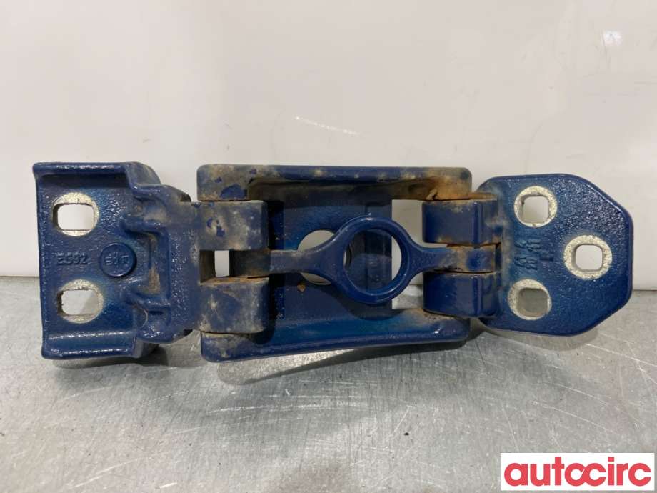 Hengsler til Nissan NV400 2012-->> (NISSAN|9040000Q0F|)