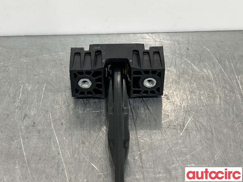 Dørstopper til VW Passat 2015-2019 (Fase 1) (B8) (B8) (VOLKSWAGEN|3G0837249A||3G0837249B)