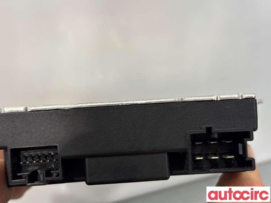 Styreenhet drivstoffpumpe til Mercedes C-Klasse 2014-2018 (Fase 1) (W205) (W205) (MERCEDES|A0009002414|A2C90180514)