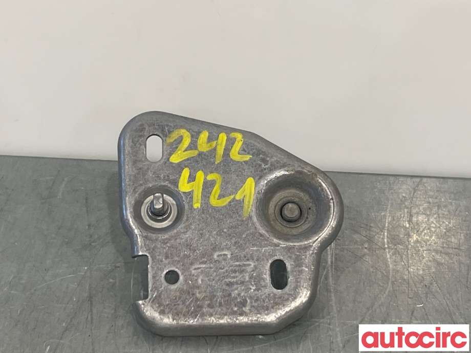 Diverse deler til VW Caddy 2020-->> (Type IV)  (VOLKSWAGEN|3V0823185A|)