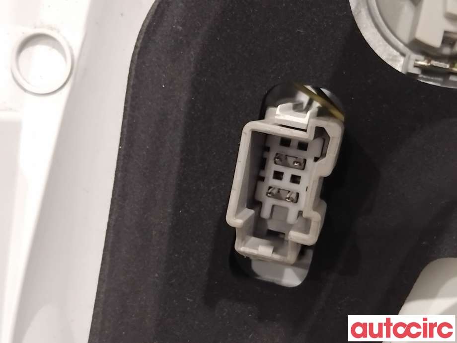 Baklykt høyre til Volvo XC70 2014-2016 (Type II, Fase 2)  (VOLVO|31395960|)