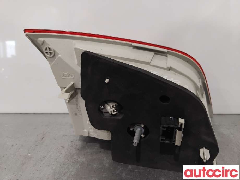 Baklykt høyre indre til Peugeot 508 2011-2014 (Type I, Fase 1)  (PEUGEOT|6351LZ||9686780680)