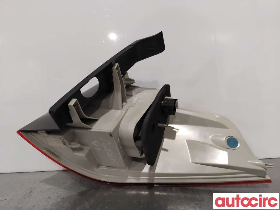 Baklykt venstre til Peugeot 508 2011-2014 (Type I, Fase 1)  (PEUGEOT|6350LY||9686779580)