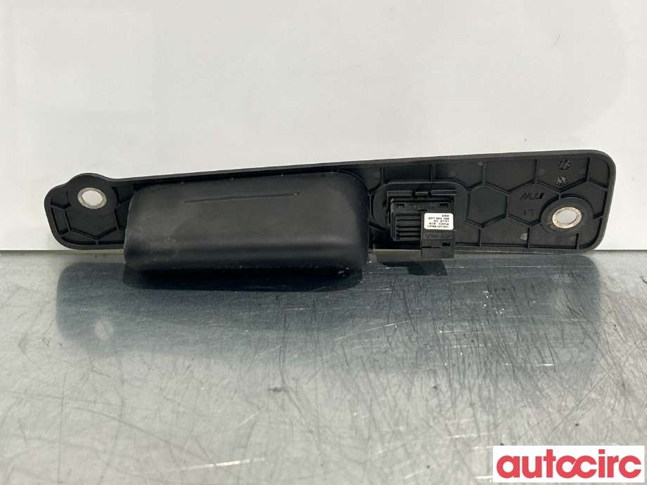 Diverse deler til VW Caddy 2020-->> (Type IV)  (VOLKSWAGEN|2K7962109|2K7843641H|2K7843641F)