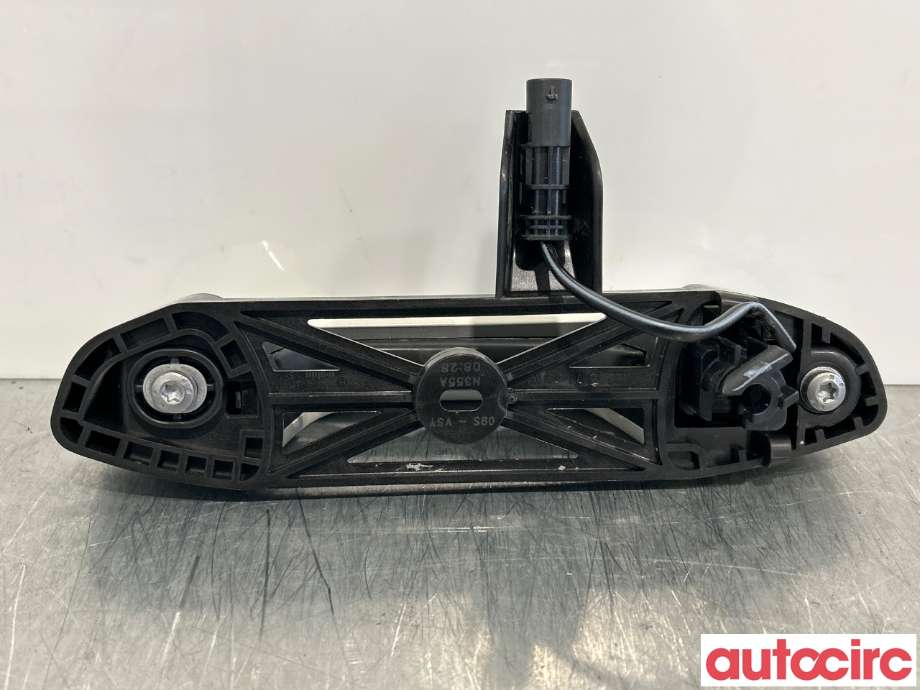Dørhåndtak utv venstre til VW Caddy 2020-->> (Type IV)  (VOLKSWAGEN|2K7843703A|7T0843351D|7T0843351C)
