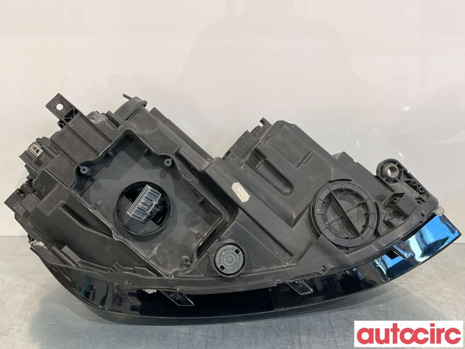 Frontlykt venstre halogen til VW e-Golf 2014-2017 (Fase 1) (VOLKSWAGEN|5GE941773|5GE941035)