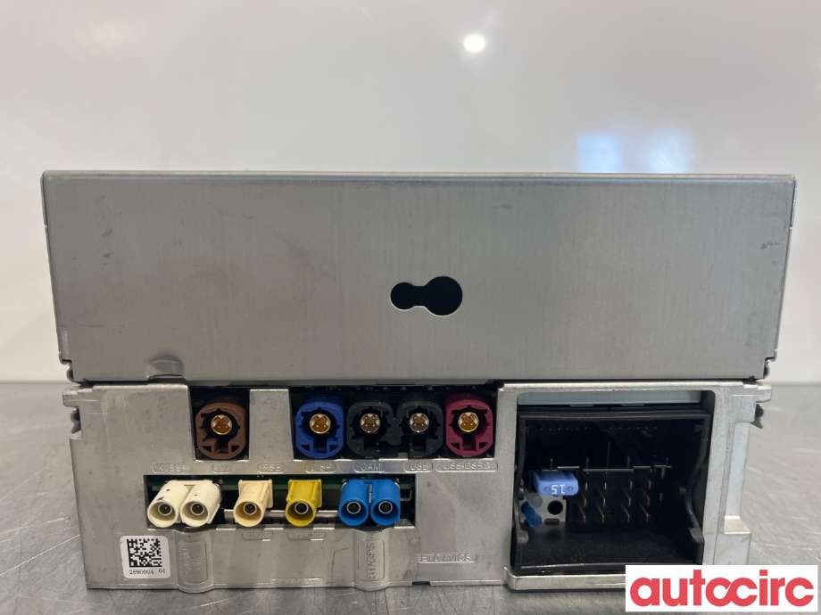 Bilstereo til Mercedes C-Klasse 2014-2018 (Fase 1) (W205) (W205) (MERCEDES|A2059007834)
