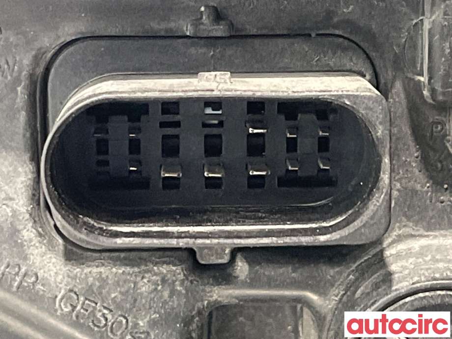 Frontlykt høyre halogen til VW e-Golf 2014-2017 (Fase 1)  (VOLKSWAGEN|5GE941774|5GE941036)
