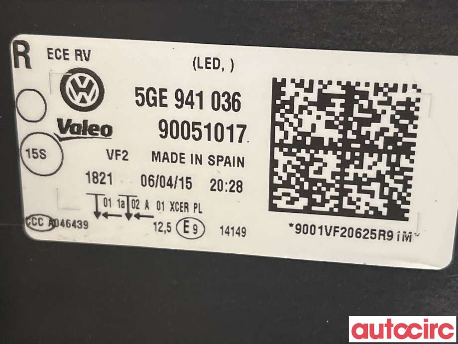 Frontlykt høyre halogen til VW e-Golf 2014-2017 (Fase 1)  (VOLKSWAGEN|5GE941774|5GE941036)