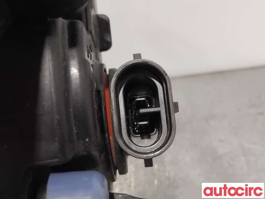 Tåkelykt venstre foran til Opel Vivaro B 2014-2019 (OPEL|93867966|89208451|261558707R)