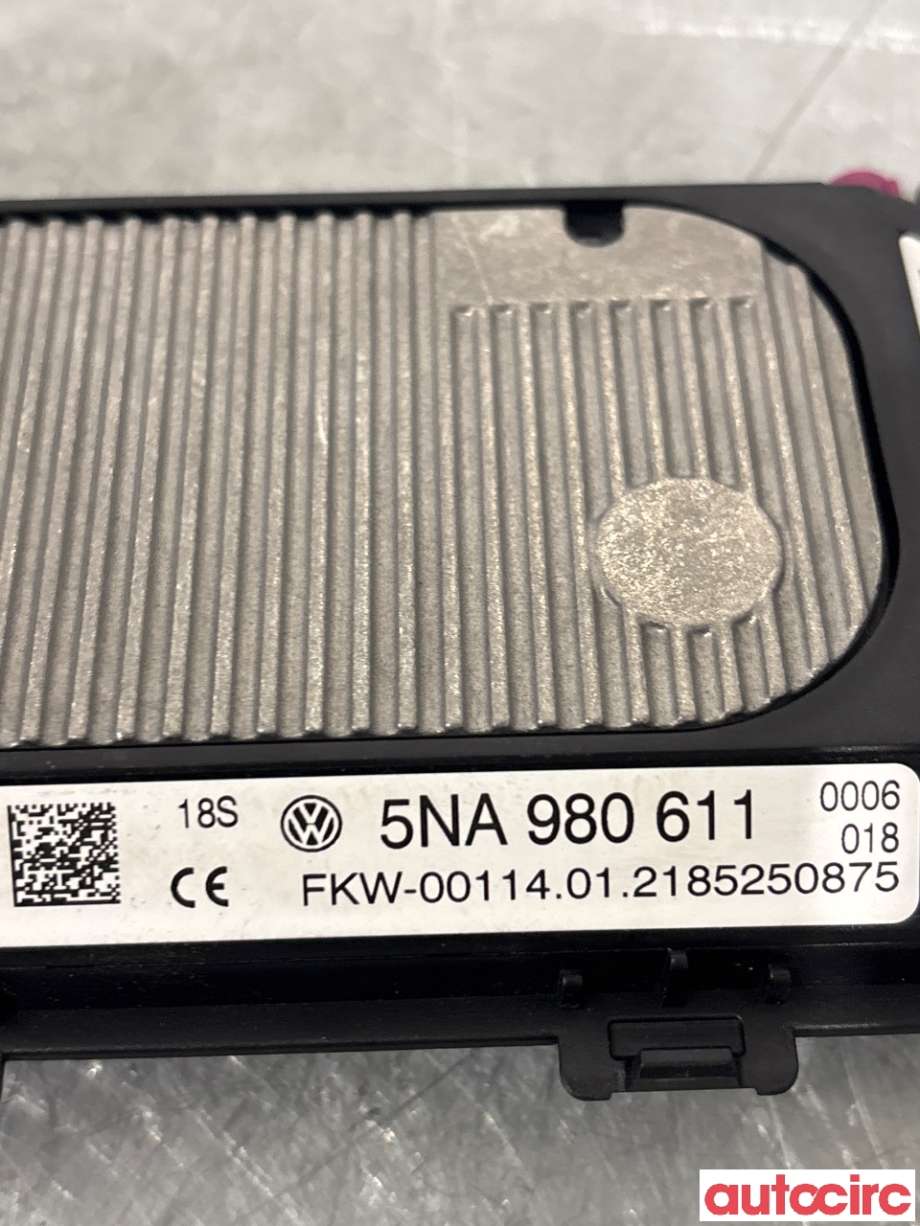 Diverse deler til VW ID.3 2020-->>  (VOLKSWAGEN|5NA980611|)