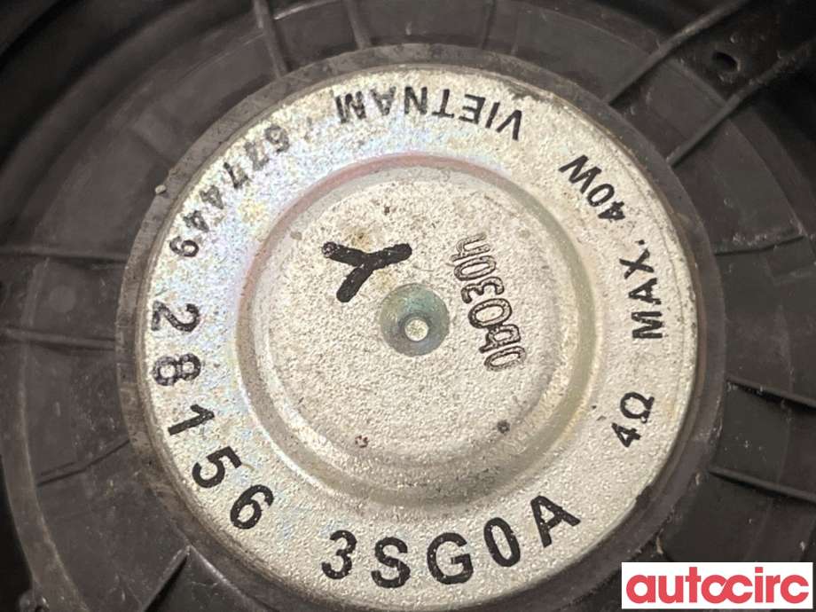 Bilstereo høyttaler til Nissan NV400 2012-->> (NISSAN|281563SG0A|)