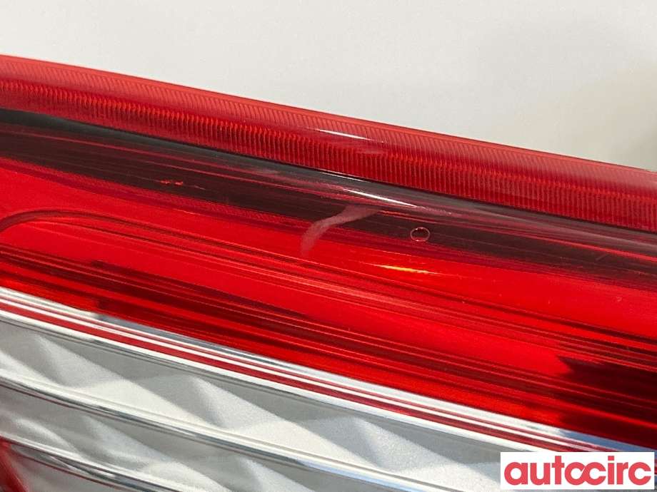Baklykt venstre til Toyota Yaris 2014-2020 (Type III, Fase 2) (TOYOTA|815600DB61|815600DB60|)