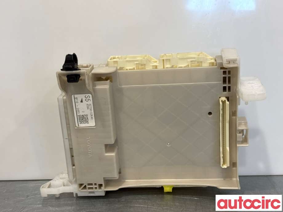 Styreenhet diverse til Toyota Yaris 2014-2020 (Type III, Fase 2)  (TOYOTA|8273052K40|6F10-0493|82730-52K40)