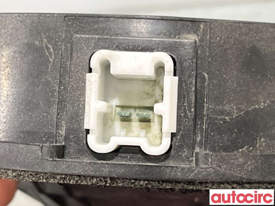 Bilstereo høyttaler til Nissan NV400 2012-->> (NISSAN|281563SG0A|)
