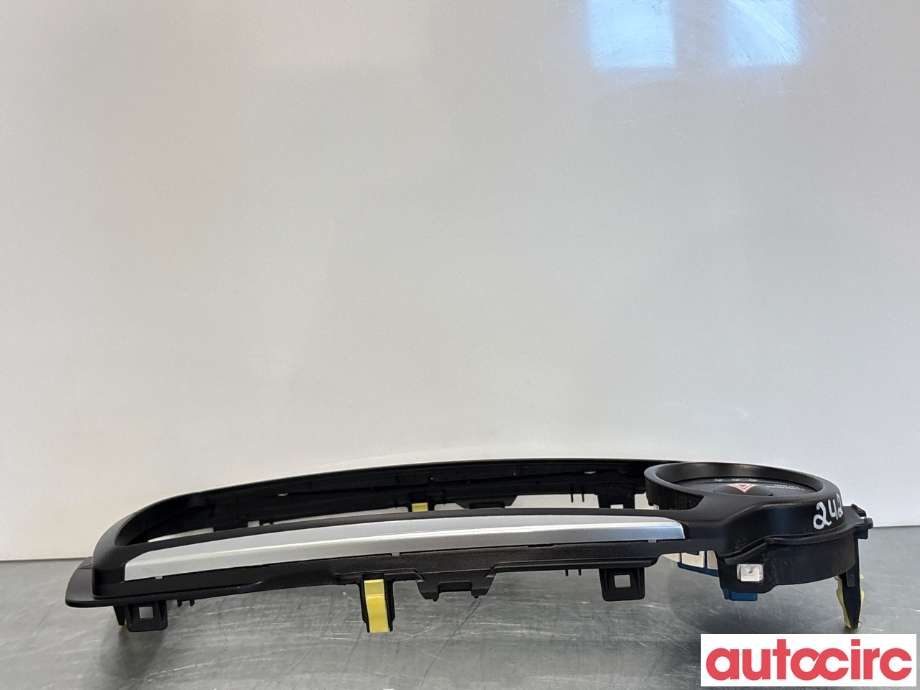Bryter nødblink til Toyota Yaris 2014-2020 (Type III, Fase 2) (TOYOTA|839500D100|)
