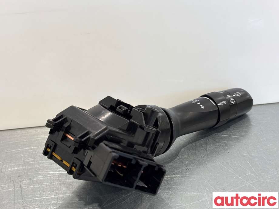 Bryter visker til Toyota Yaris 2014-2020 (Type III, Fase 2)  (TOYOTA|846520D190|)