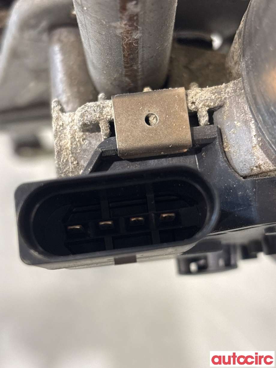 Viskermotor frontrute til Volvo XC70 2014-2016 (Type II, Fase 2)  (VOLVO|31333456|1397220668)