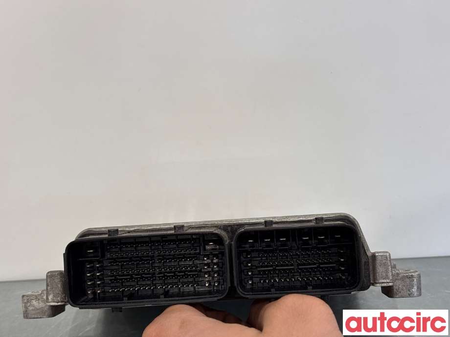 Styreenhet motor til Peugeot 5008 2017-->> (Type II)  (PEUGEOT|1675878380|28646150|9831983280)