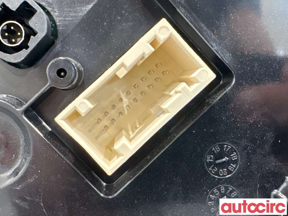 Instrumentpanel til Peugeot 5008 2017-->> (Type II) (PEUGEOT|9828150380||9845245180)