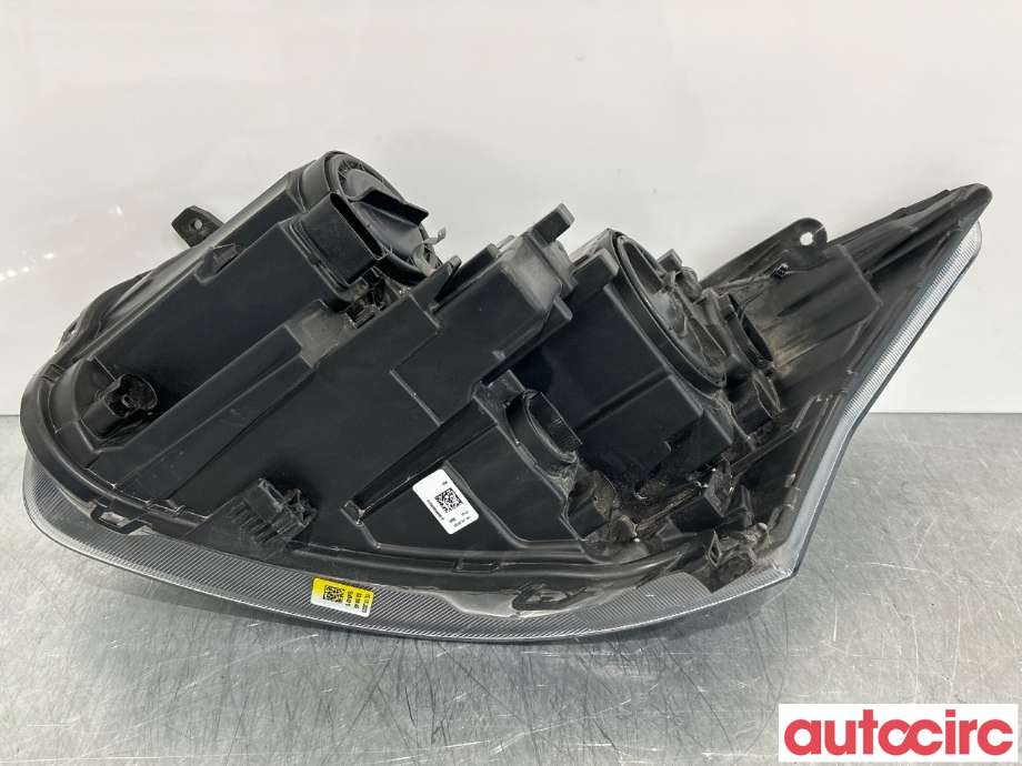 Frontlykt høyre halogen til Ford Transit Courier 2018-2023 (Type I, Fase 2)  (FORD|2382912||KK31-13W029-DD)