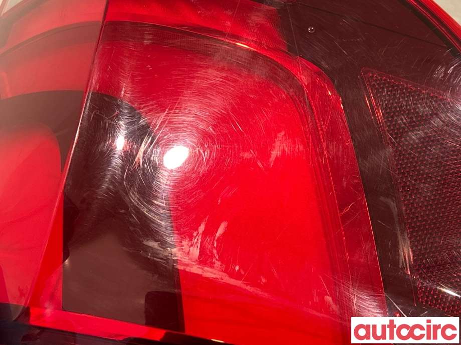 Baklykt venstre til BMW X5 2013-2018 (F15) (F15) (BMW|63217470885|10018610|7470885-01)