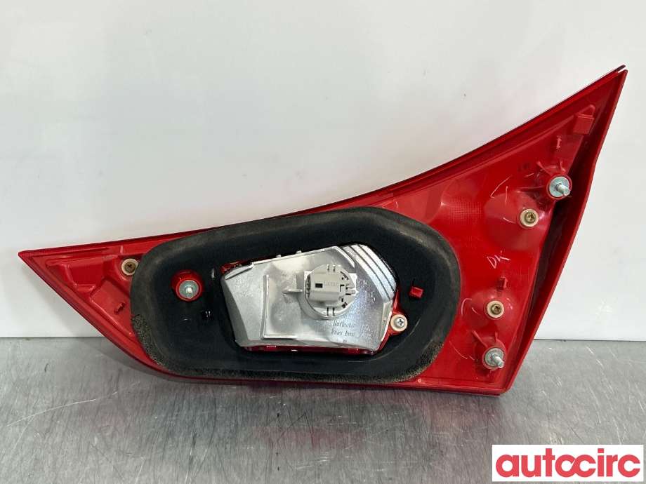 Baklykt venstre indre til Toyota Auris 2013-2015 (Type II, Fase 1)  (TOYOTA|8159102450|)