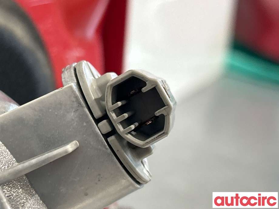 Baklykt venstre indre til Toyota Auris 2013-2015 (Type II, Fase 1)  (TOYOTA|8159102450|)