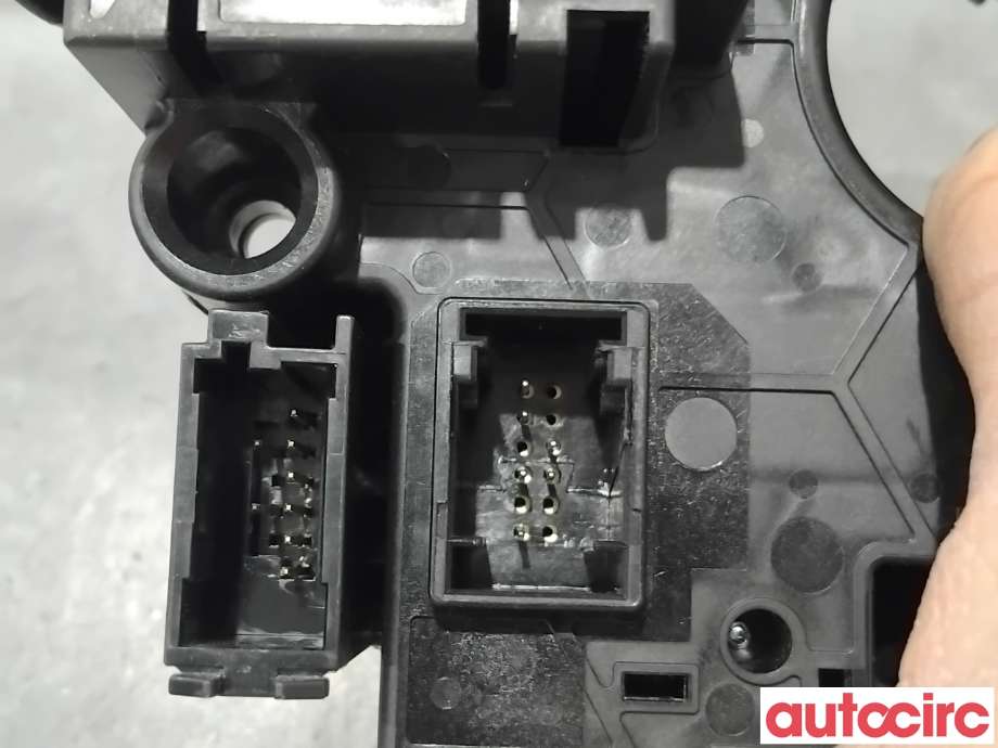 Bryter combi til BMW X5 2013-2018 (F15) (F15) (BMW|61316827372||6827372)