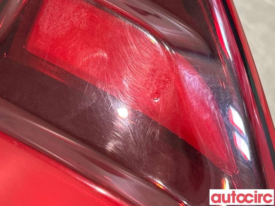 Baklykt høyre indre til Peugeot 3008 2009-2016 (Type I) (PEUGEOT|9805511280|81300201)