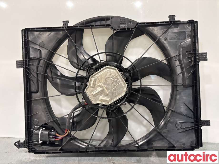 Kjølevifte til Mercedes C-Klasse 2014-2018 (Fase 1) (W205) (W205) (MERCEDES|A0999061200|)