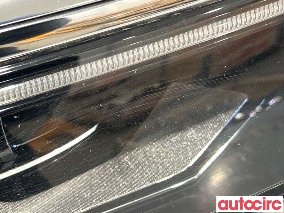 Frontlykt høyre halogen til VW Tiguan 2016-2020 (Type II, Fase 1)  (5NB941114E|030110123600|)
