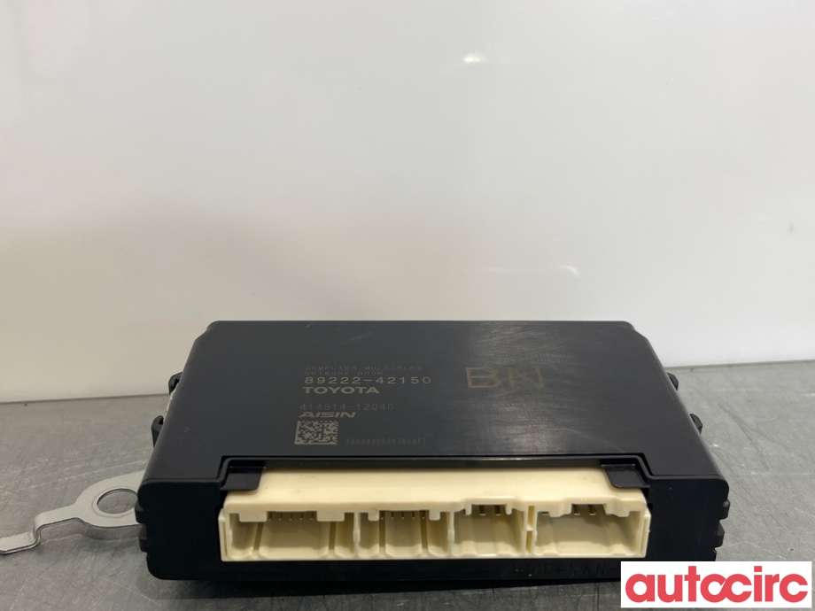 Styreenhet elektrisk bakluke til Toyota RAV4 2019-->> (Type V) (TOYOTA|8922242150)