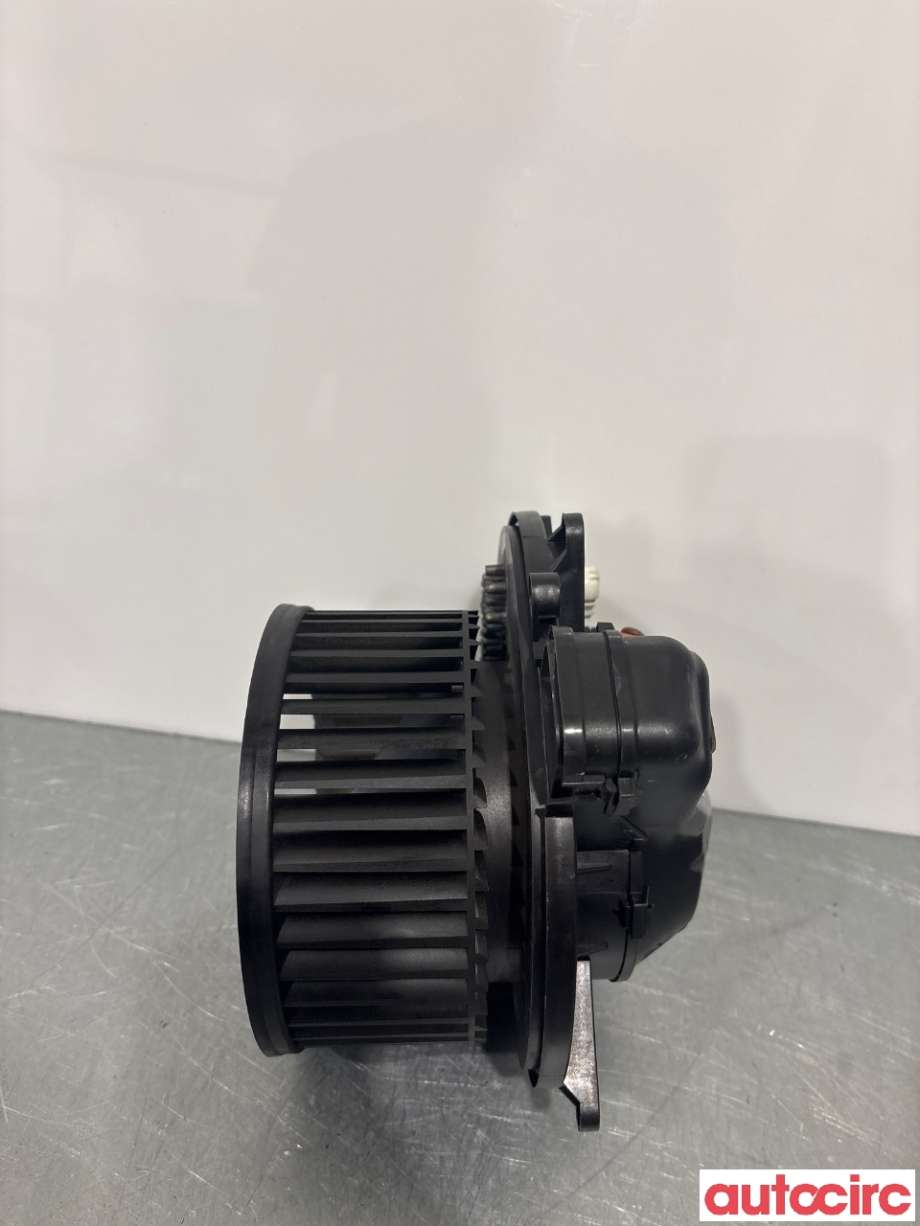 Varmeapparat motor til BMW 3-Serie 2012-2018 (F30/F31/F34) (F30/F31/F34) (BMW|64119350395||T903542)