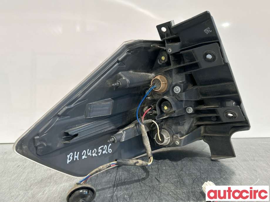 Baklykt høyre til Nissan X-Trail 2014-2022 (T32) (T32) (NISSAN|265504CA1C|265504CA0B)